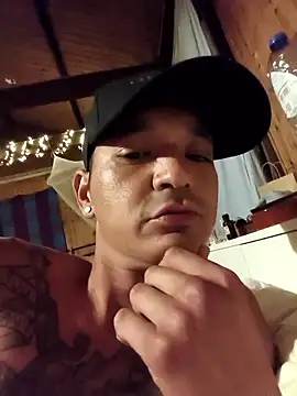 Snapshot of Thomaszz3 chatting on September 12, 7:58 pm Thomaszz3 online show from September 12, 7:58 pm