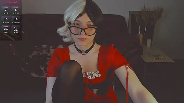 Snapshot of foxy_jpg chatting on March 3, 11:24 pm foxy jpg online show from March 3, 11:24 pm