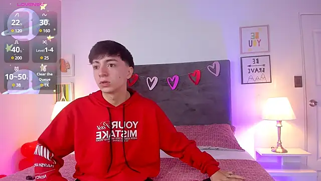 Snapshot of ethan_and_ava chatting on February 15, 2:00 pm ethan and ava online show from February 15, 2:00 pm