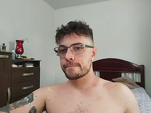 Snapshot of Dyllan__ chatting on March 2, 6:15 pm Dyllan online show from March 2, 6:15 pm