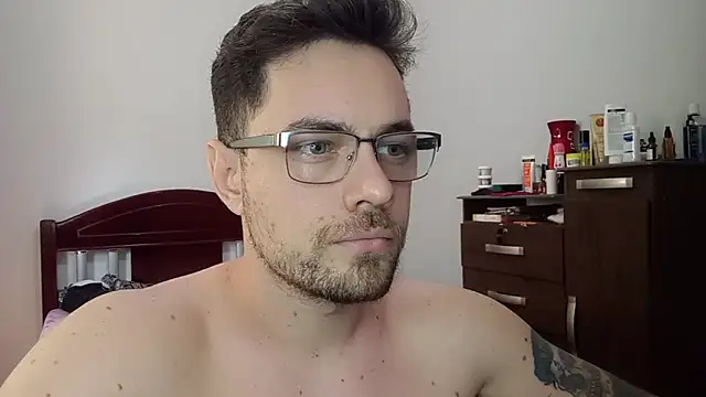 Dyllan   online show from June 8, 3:01 pm