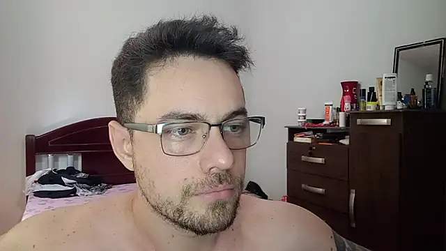 Dyllan   online show from June 9, 3:23 pm