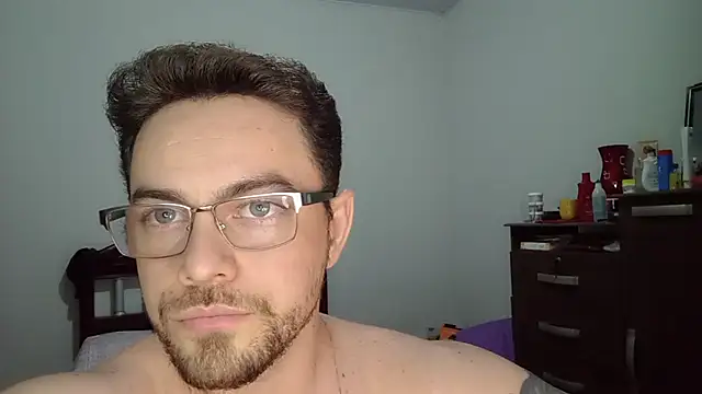 Dyllan   online show from June 24, 1:26 am