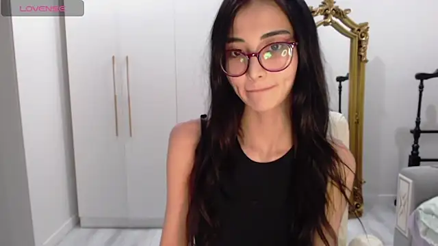 newfrommacau online show from February 5, 11:59 am