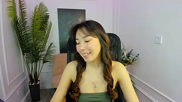 AnnaReyla online show from January 9, 11:24 am