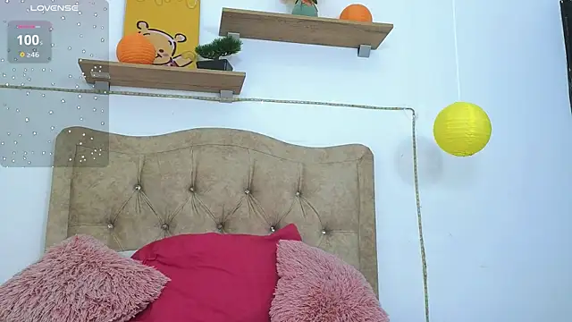 SERAFINA  online show from February 20, 11:31 am