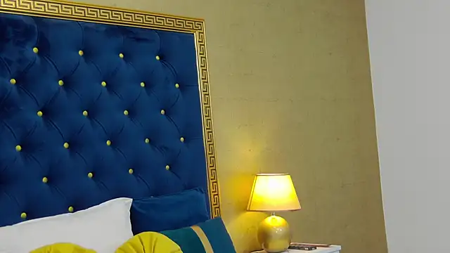 Annabellerise online show from March 5, 5:50 pm