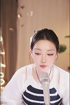 Snapshot of Dou-Dou-er chatting on March 5, 1:28 pm Dou-Dou-er online show from March 5, 1:28 pm