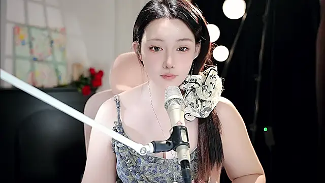 Snapshot of Dou-Dou-er chatting on September 19, 11:33 am Dou-Dou-er online show from September 19, 11:33 am