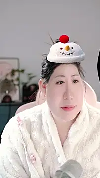 Snapshot of Dou-Dou-er chatting on November 5, 1:22 pm Dou-Dou-er online show from November 5, 1:22 pm