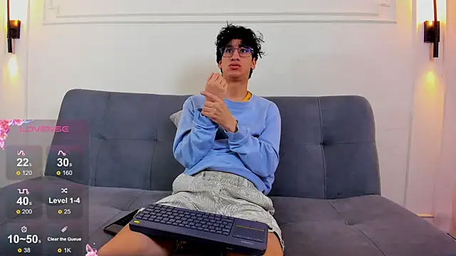 Cum hunters online show from June 24, 3:16 am
