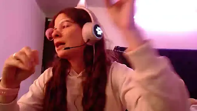 MARIELSINS AND DAIKIJACK online show from February 1, 5:05 pm