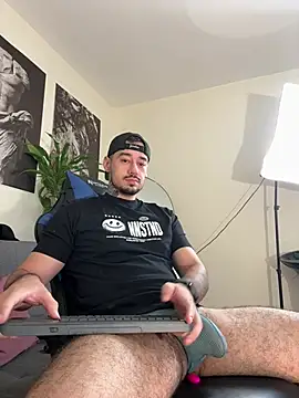 Snapshot of Salvatore_costa chatting on July 9, 1:20 am Salvatore costa online show from July 9, 1:20 am