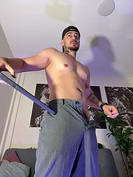 Snapshot of Salvatore_costa chatting on August 1, 4:56 am Salvatore costa online show from August 1, 4:56 am