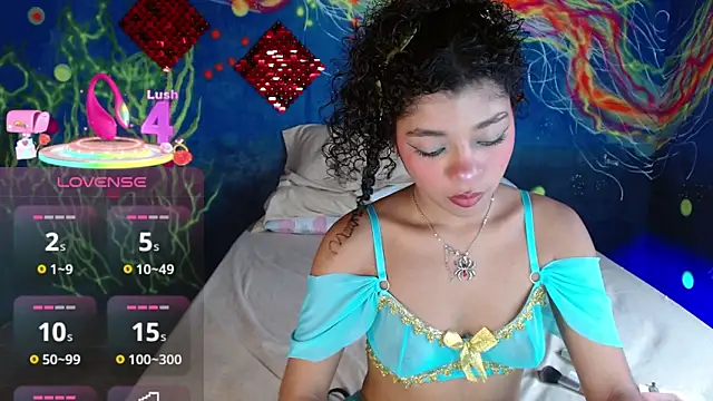 lucie petite online show from September 25, 6:44 pm