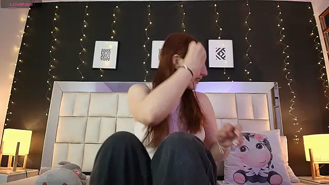 Snapshot of anastasia_windel chatting on October 14, 7:25 pm anastasia windel online show from October 14, 7:25 pm