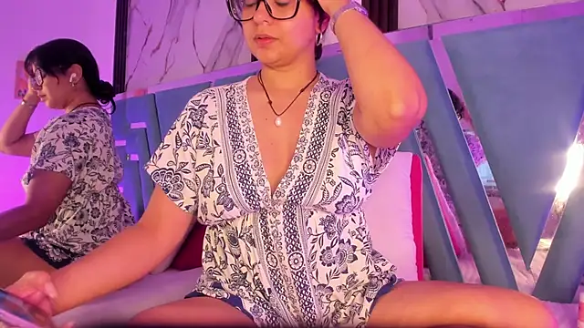 miilaklum online show from March 8, 7:09 pm