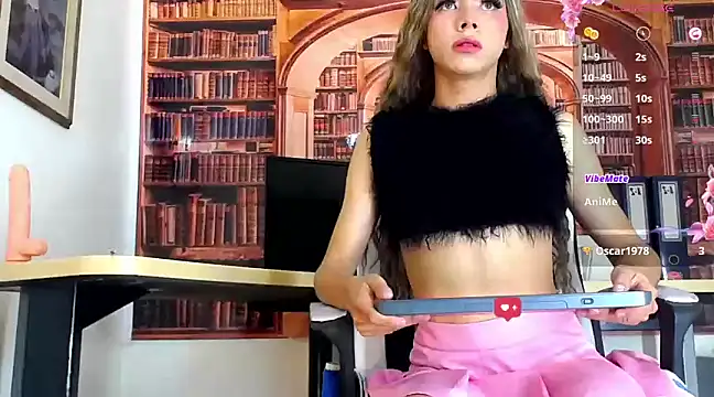 monserrat deranet online show from January 18, 10:39 pm
