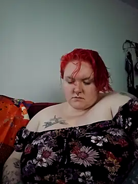 CorgiGodez98 online show from October 21, 11:16 pm