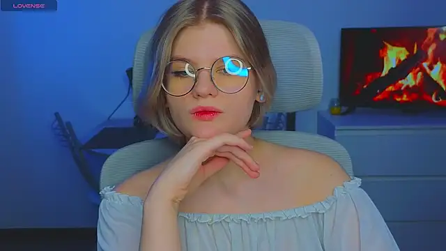  JessieVibes online show from February 5, 3:20 pm