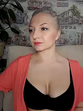 Snapshot of Anesteishen chatting on February 28, 7:37 am Anesteishen online show from February 28, 7:37 am