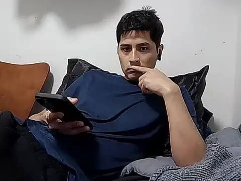 PerroDemonioHot online show from December 19, 11:12 pm