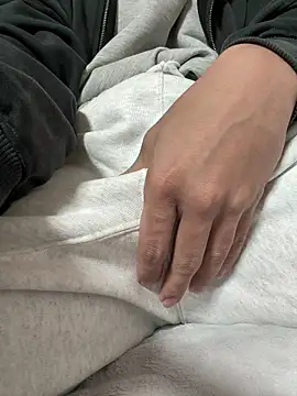 Snapshot of kka32ad chatting on November 9, 12:42 am kka32ad online show from November 9, 12:42 am