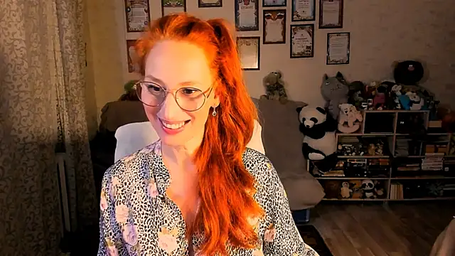 Snapshot of red_rocco chatting on December 17, 3:51 pm red rocco online show from December 17, 3:51 pm