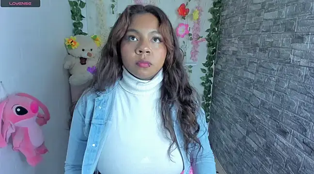 naty jhonsom  online show from February 22, 3:12 am