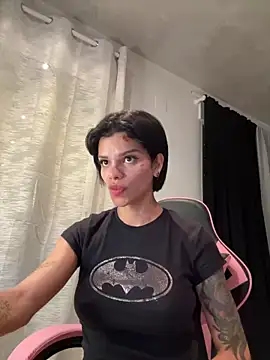 Snapshot of Rosariolovex chatting on February 22, 9:34 am Rosariolovex online show from February 22, 9:34 am