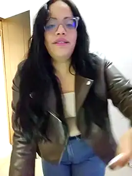 Snapshot of katrina29 chatting on February 9, 6:05 pm katrina29 online show from February 9, 6:05 pm