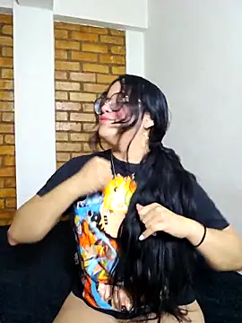 Snapshot of katrina29 chatting on September 21, 3:46 pm katrina29 online show from September 21, 3:46 pm