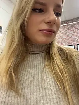 Snapshot of LanaSparks chatting on September 28, 4:40 am LanaSparks online show from September 28, 4:40 am