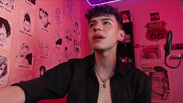 Mickey Magic online show from February 3, 7:31 pm