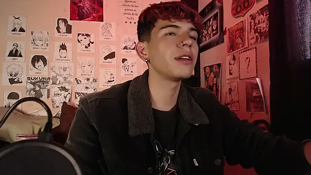 Mickey Magic online show from March 21, 2:51 pm