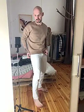 AssHunter4k online show from February 21, 12:28 pm