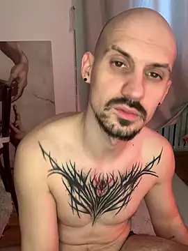 AssHunter4k online show from February 26, 9:10 am