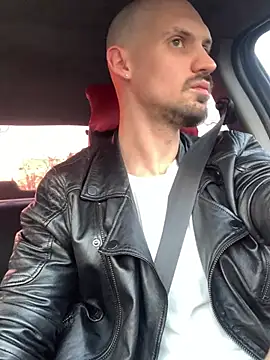 AssHunter4k online show from March 22, 4:26 pm