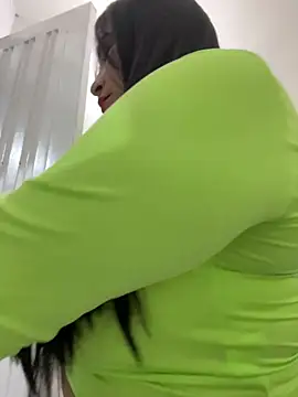 Miia Jazmin online show from April 30, 1:06 pm