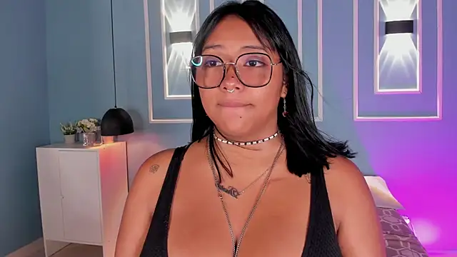 Snapshot of isabella_zc chatting on July 9, 12:09 pm isabella zc online show from July 9, 12:09 pm