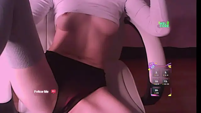 Snapshot of ur_sweet_berry chatting on December 17, 6:47 pm ur sweet berry online show from December 17, 6:47 pm