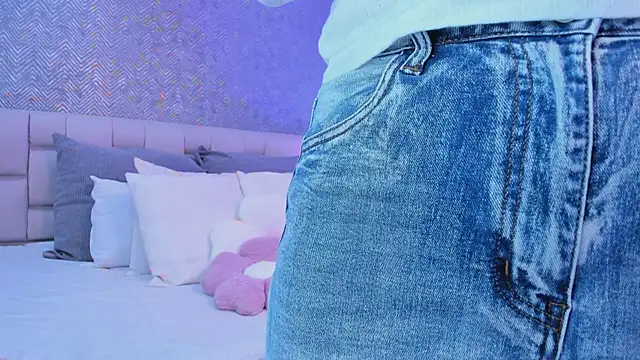 ah mara  online show from November 7, 11:32 am