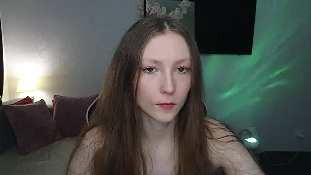 Snapshot of Sweeet_Lilit chatting on October 8, 9:56 pm Sweeet Lilit online show from October 8, 9:56 pm