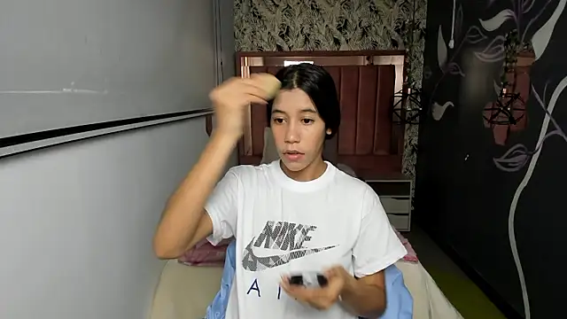 Connie Bell online show from March 6, 8:16 pm