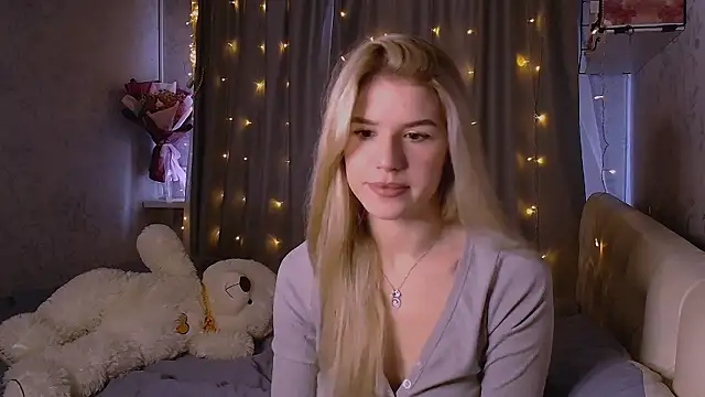 Melissa smith  online show from October 11, 11:42 am