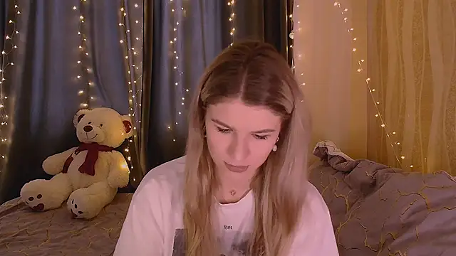 Melissa smith  online show from February 19, 1:29 pm