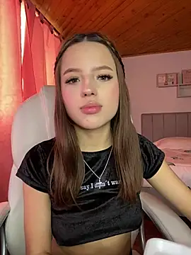 Sofia18 pinkk online show from February 28, 9:23 pm