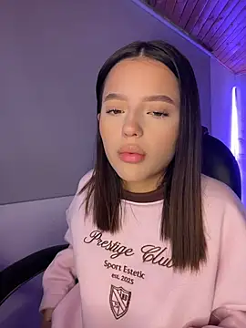 Sofia18 pinkk online show from July 24, 11:03 pm