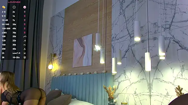 Snapshot of AmberShays chatting on March 4, 9:11 pm AmberShays online show from March 4, 9:11 pm