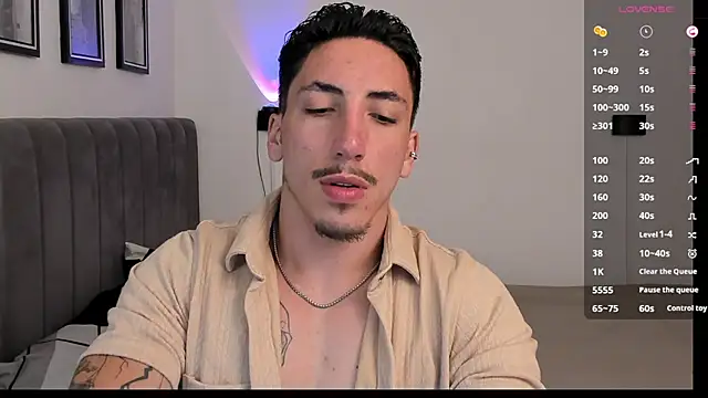 dylanspencer28 online show from February 19, 7:27 pm